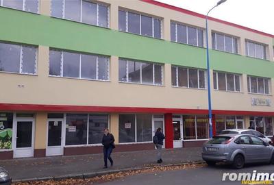 Incepe afacerea ta prospera in unul din aceste spatii comerciale, Tractorul, Brasov - 4