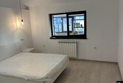 Apartament cu 3 camere semidecomandat în Central - 6