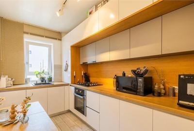 Apartament cu 3 Camere, 2 Băi, în Coresi – Mobilat Modern, Etaj Intermediar - 4