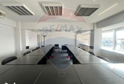 Spațiu comercial, de 4,500 mp, în Tei - 11