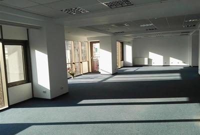 Spatii de birouri de vanzare 265 mp si 2 locuri parcare - 4