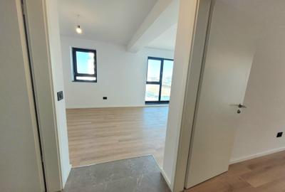 Apartament cu 2 camere decomandat în Tractorul - 9