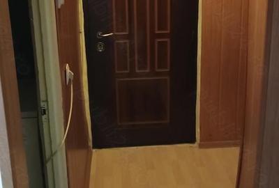 Garsonieră semidecomandată în Micro 1