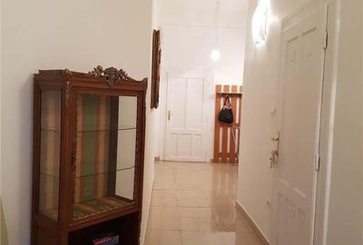 Apartament cu 2 camere decomandat în Central - 11