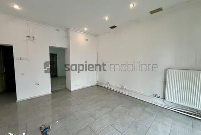 Spațiu comercial, de 32 mp, în Central - 5