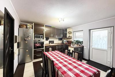 Casă cu 6 camere în Central - 3