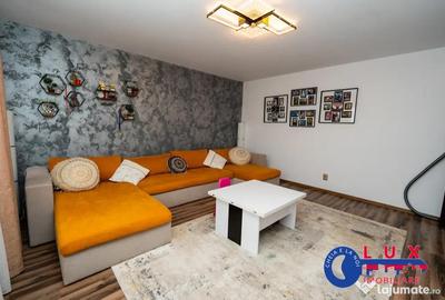 Apartament cu 3 camere decomandat în C5 - 14