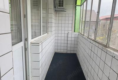 Inchiriez apartament 1 camera zona Sagului - 8