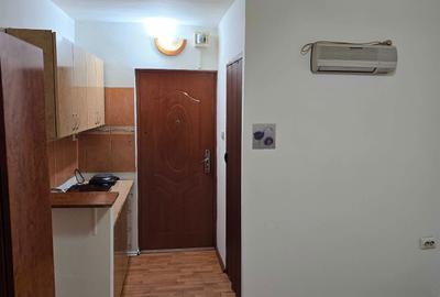 Garsonieră nedecomandată în Micro 16 - 4