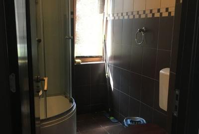 2 camere zona central La Butoaie - in primul rand - 3