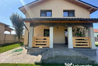 Casă cu 4 camere cu Teren 550 Mp în Hălchiu - 6