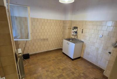 Apartament 4 camere, confort 1 decomandat, zona Obor, etaj 1 - 2