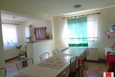 De inchiriat: casa pentru muncitori, Vladimirescu - 7