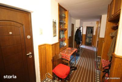 Apartament cu 4 camere decomandat în Central - 10