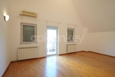 Vila cu 6-7 camere si gradina generoasa Vila cu 6-7 camere si gradina generoasa - 17