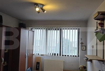 Apartament cu 2 camere decomandat în Micro 14
