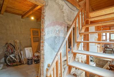 Casă cu 5 camere cu Teren 1310 Mp în Ariușd - 35