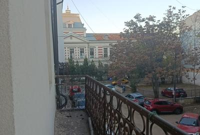 VILĂ DE VÂNZARE – ZONA UNIVERSITATE / CENTRU VECHI / KM 0 - 7