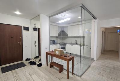 Apartament cu 4 camere decomandat, mobilat în Pipera