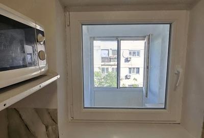Garsonieră decomandată în Rogerius - 2