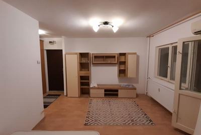 Garsonieră semidecomandată în 1 Decembrie - 4