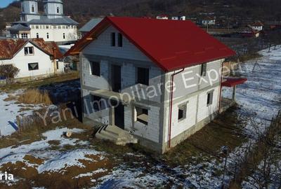 Casă cu 4 camere în Zigoneni - 12