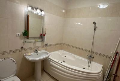 Vand apartament 2 camere Andrei Muresan - 2