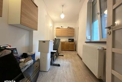 Apartament cu 3 camere, mobilat în Parcul Carol
