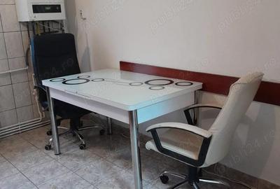 Apartament cu 3 camere decomandat în Zorilor - 1