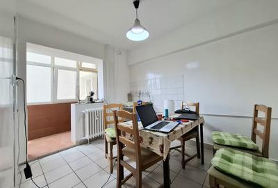 Apartament cu 4 camere decomandat în P-ța Amzei - 4