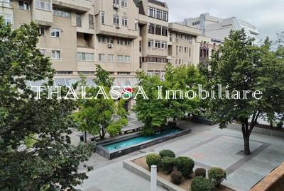 Apartament cu 4 camere decomandat, mobilat în Ultracentral
