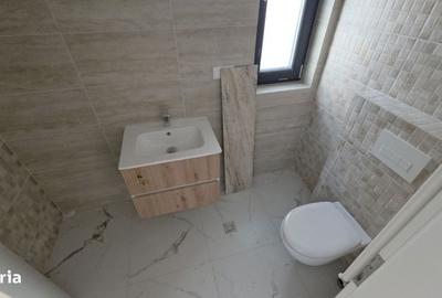 Casă cu 3 camere decomandat cu Canalizare în Sânpetru - 10