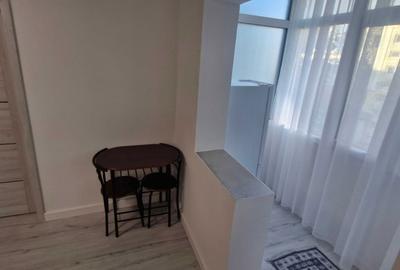 Apartament cu 2 camere semidecomandat în Trivale - 3