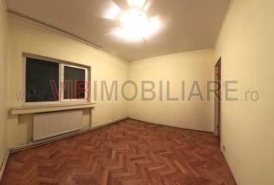 Apartament cu 3 camere circular în Est - 3