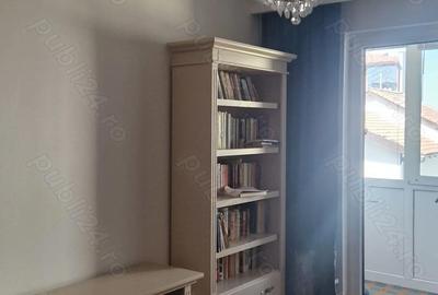 Apartament cu 4 camere semidecomandat în Central - 1