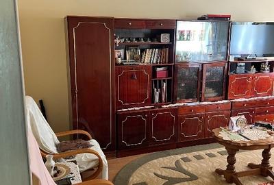 Apartament cu 2 camere decomandat, mobilat în C5 - 8
