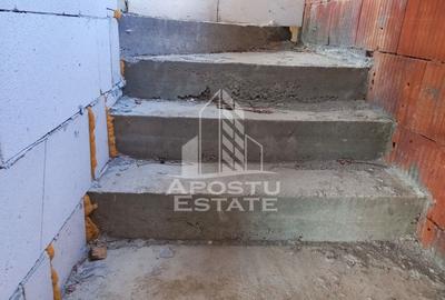 Vila, la rosu, de vanzare, in Sofronea, jud. Arad. - 8