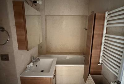 Apartament cu 4 camere semidecomandat în P-ța Victoriei - 6