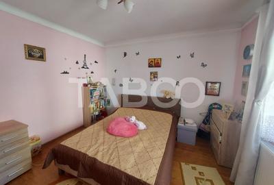 Casa de vanzare zona Calea Poplacii teren 950 mp si deschidere 21 m - 13