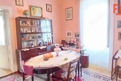 Casă cu 3 camere cu Canalizare în Satchinez - 6