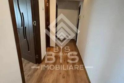 Apartament cu 3 camere semidecomandat în Nord - 6