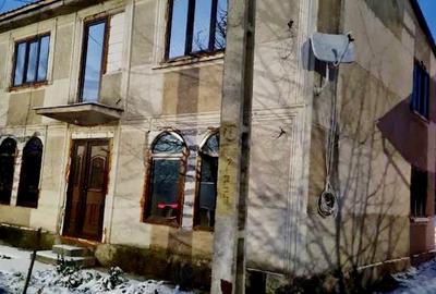 Casă cu 5 camere în Săveni - 1