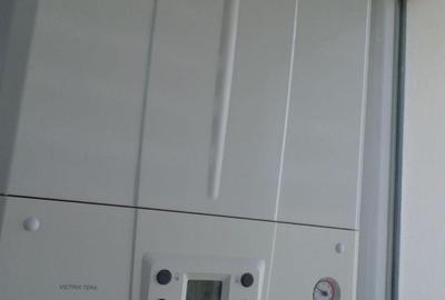 Apartament cu 3 camere decomandat în 9 Mai - 14