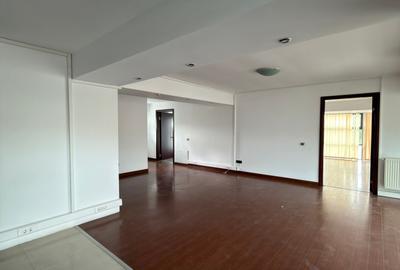Birou, de 120 mp, în Unirii - 2