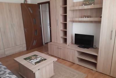 Apartament cu 2 camere decomandat în Titan - 4