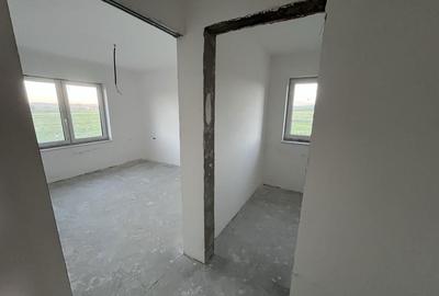 Casă cu 4 camere în Central - 3
