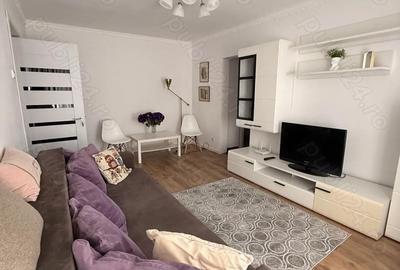 Apartament cu 2 camere semidecomandat în Pajura