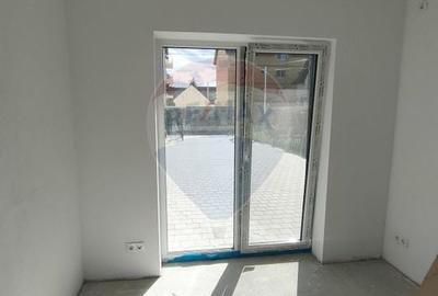 Casa cu 3 camere de vanzare in zona Turnisor Casa cu 3 camere de vanzare in zona Turnisor - 14