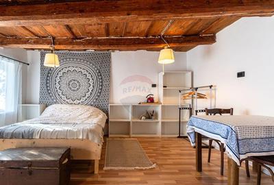 Casă cu 3 camere cu Teren 1519 Mp în Prejmer - 2