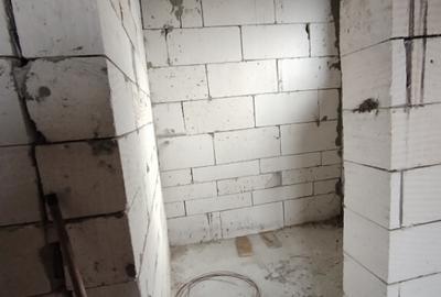 Casă cu 5 camere cu Teren 500 Mp în Cârcea - 4